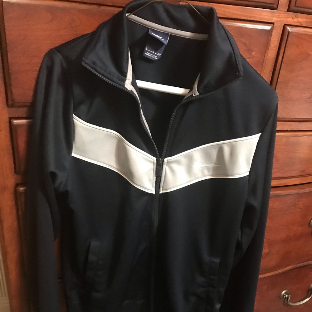 Men’s Black Nike Jogging Jacket